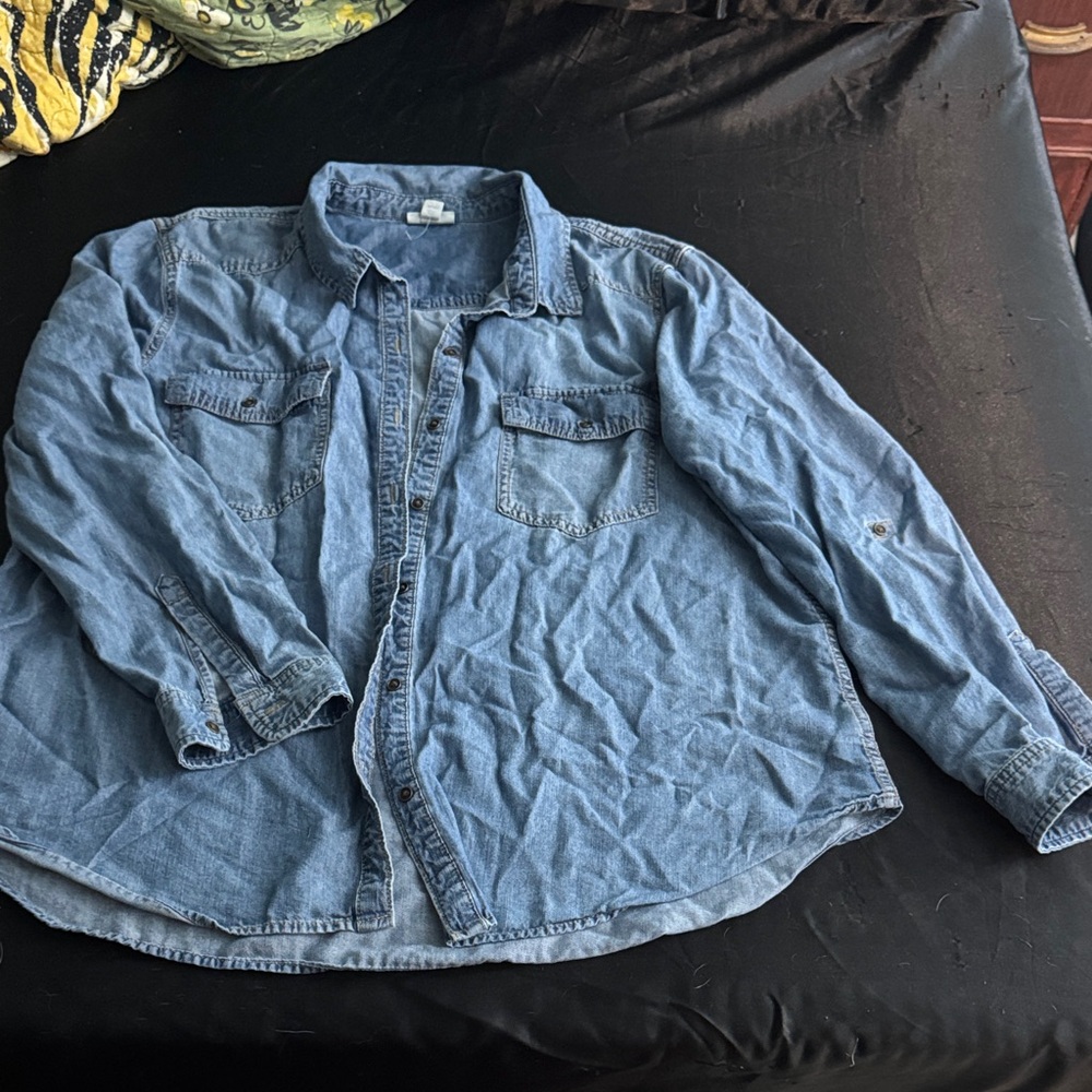 Women’s Plus-Sized Blue Denim Shirt